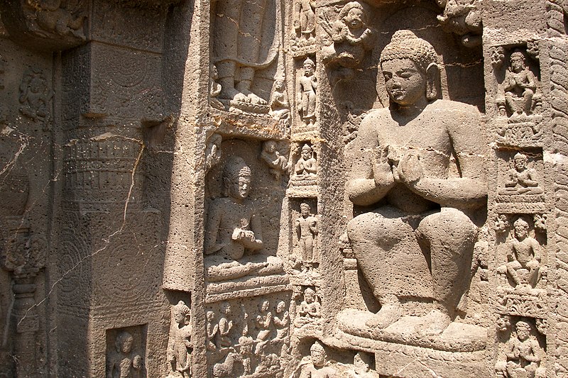 Ajanta_Caves_India_Buddha_image